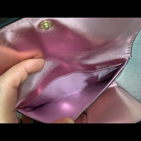 Victoria’s secret trifold wallet - Picture 3 of 7